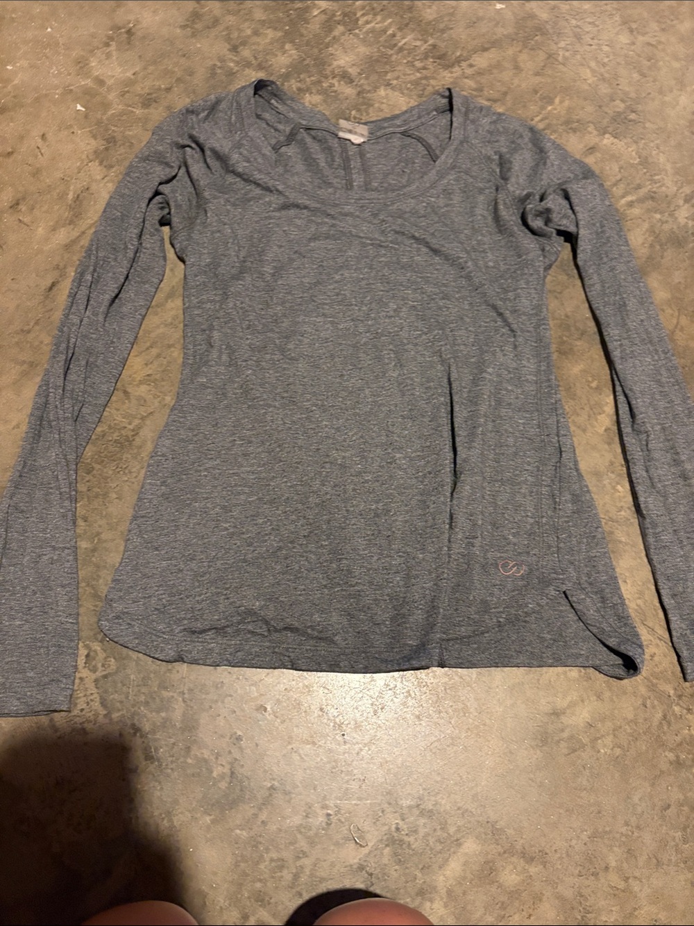 Women’s Long Sleeve Scoop Neck Top - Heather Gray